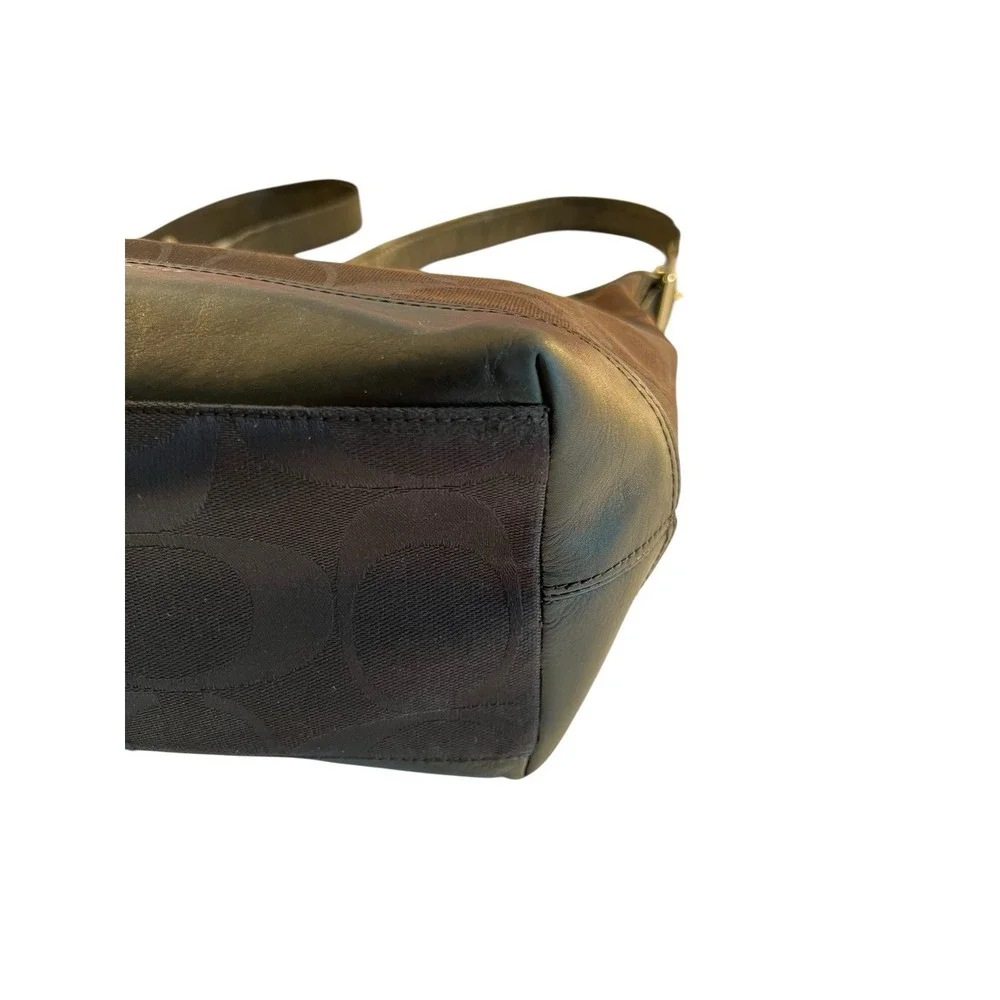 Coach Signature Legacy Leather Canvas 21149 Classic‎ Preppy Black Bag Purse